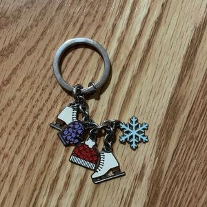 Coach chain winter snowflake skates